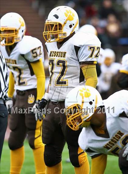Thumbnail 2 in Mission @ Washington (CIF SF Section Final) photogallery.