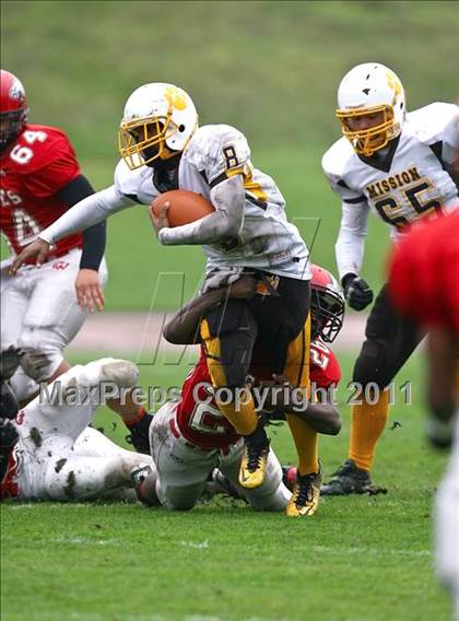 Thumbnail 3 in Mission @ Washington (CIF SF Section Final) photogallery.