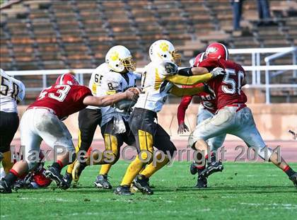 Thumbnail 3 in Mission @ Washington (CIF SF Section Final) photogallery.