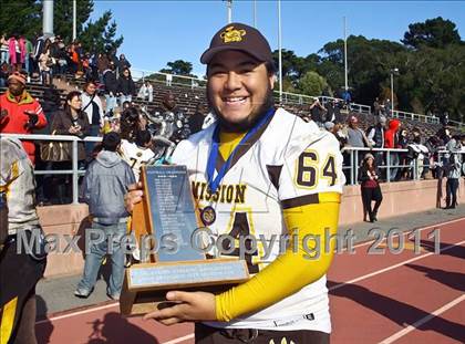Thumbnail 3 in Mission @ Washington (CIF SF Section Final) photogallery.