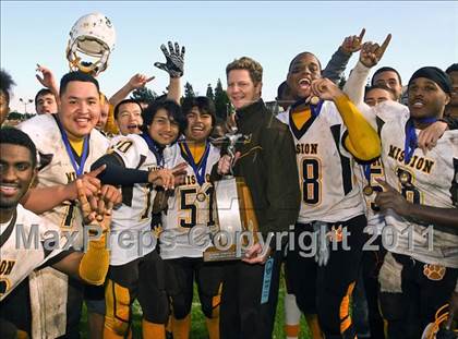 Thumbnail 2 in Mission @ Washington (CIF SF Section Final) photogallery.