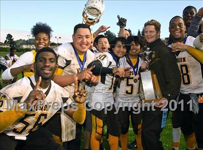 Thumbnail 1 in Mission @ Washington (CIF SF Section Final) photogallery.