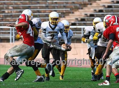 Thumbnail 3 in Mission @ Washington (CIF SF Section Final) photogallery.