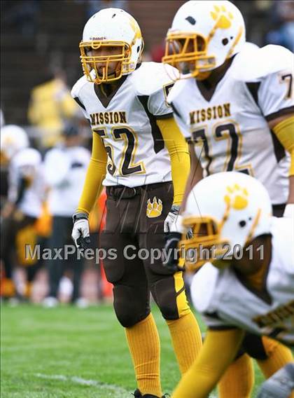 Thumbnail 3 in Mission @ Washington (CIF SF Section Final) photogallery.
