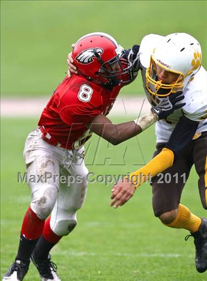 Thumbnail 3 in Mission @ Washington (CIF SF Section Final) photogallery.