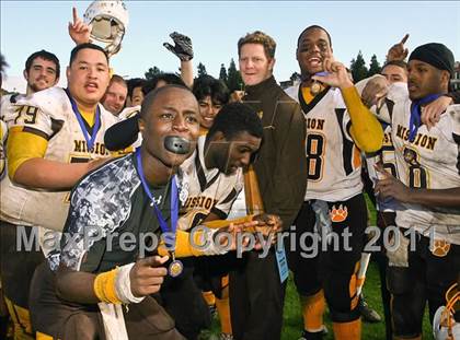 Thumbnail 1 in Mission @ Washington (CIF SF Section Final) photogallery.