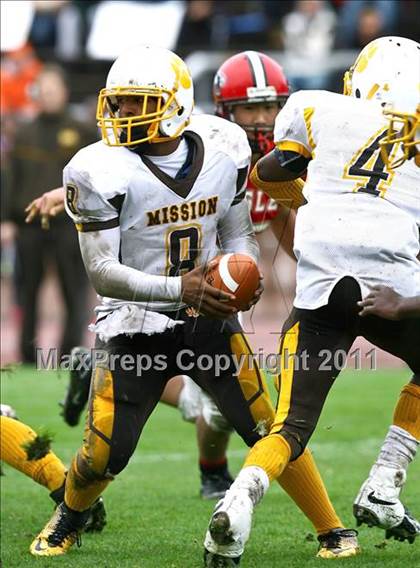 Thumbnail 3 in Mission @ Washington (CIF SF Section Final) photogallery.
