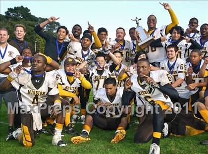 Thumbnail 2 in Mission @ Washington (CIF SF Section Final) photogallery.