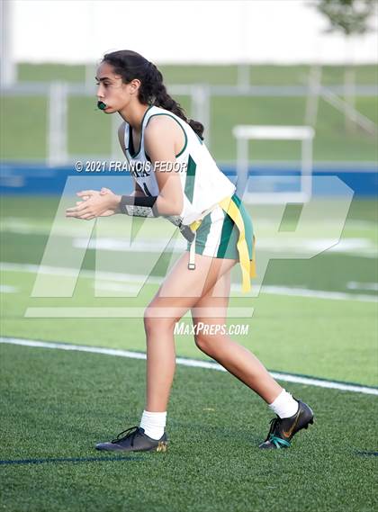 Thumbnail 1 in Sumner vs. Tampa Catholic photogallery.