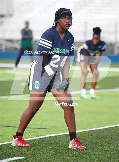 Thumbnail 1 in Sumner vs. Tampa Catholic photogallery.