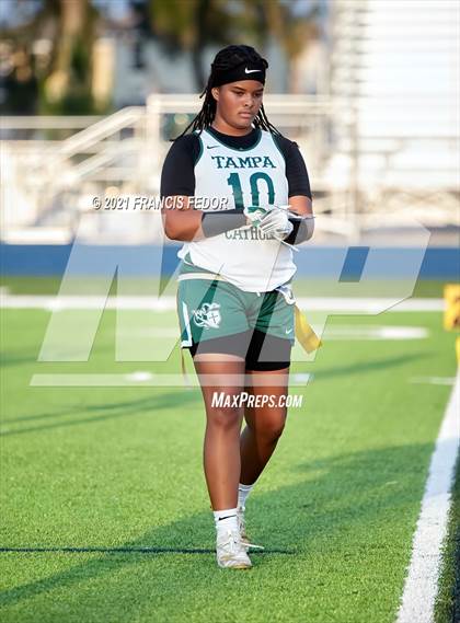 Thumbnail 1 in Sumner vs. Tampa Catholic photogallery.