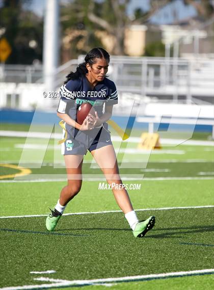 Thumbnail 2 in Sumner vs. Tampa Catholic photogallery.