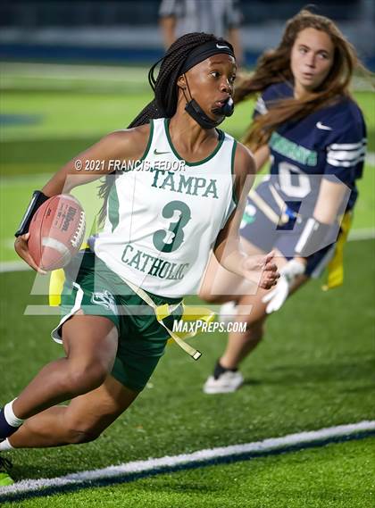 Thumbnail 1 in Sumner vs. Tampa Catholic photogallery.