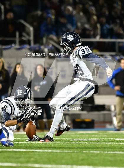 Thumbnail 2 in Marin Catholic @ Analy (CIF NCS D3 Semi-Final) photogallery.