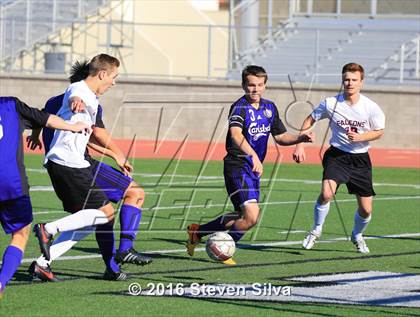 Thumbnail 3 in Carlsbad vs. Torrey Pines (21st Annual SoCal Classic) photogallery.