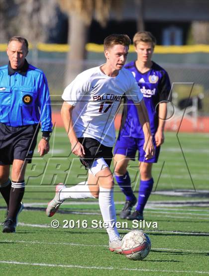 Thumbnail 3 in Carlsbad vs. Torrey Pines (21st Annual SoCal Classic) photogallery.