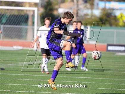 Thumbnail 3 in Carlsbad vs. Torrey Pines (21st Annual SoCal Classic) photogallery.