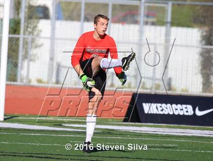 Thumbnail 2 in Carlsbad vs. Torrey Pines (21st Annual SoCal Classic) photogallery.