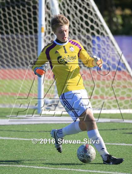 Thumbnail 2 in Carlsbad vs. Torrey Pines (21st Annual SoCal Classic) photogallery.