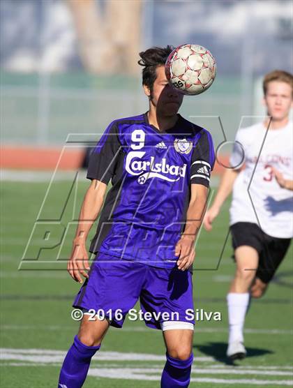 Thumbnail 2 in Carlsbad vs. Torrey Pines (21st Annual SoCal Classic) photogallery.