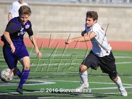 Thumbnail 3 in Carlsbad vs. Torrey Pines (21st Annual SoCal Classic) photogallery.
