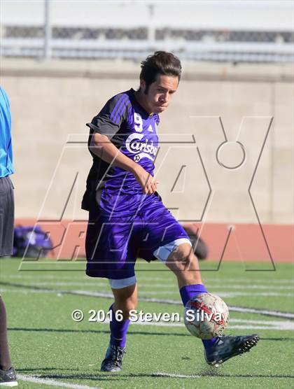 Thumbnail 3 in Carlsbad vs. Torrey Pines (21st Annual SoCal Classic) photogallery.