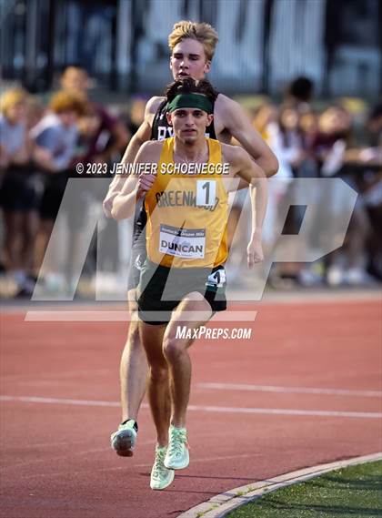Thumbnail 2 in Kentucky Dream Mile photogallery.