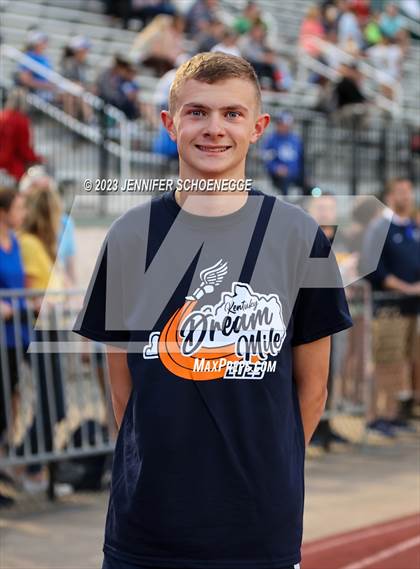 Thumbnail 3 in Kentucky Dream Mile photogallery.