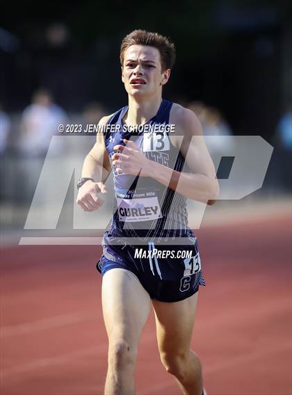 Thumbnail 3 in Kentucky Dream Mile photogallery.