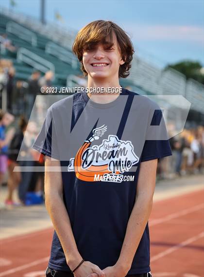 Thumbnail 2 in Kentucky Dream Mile photogallery.
