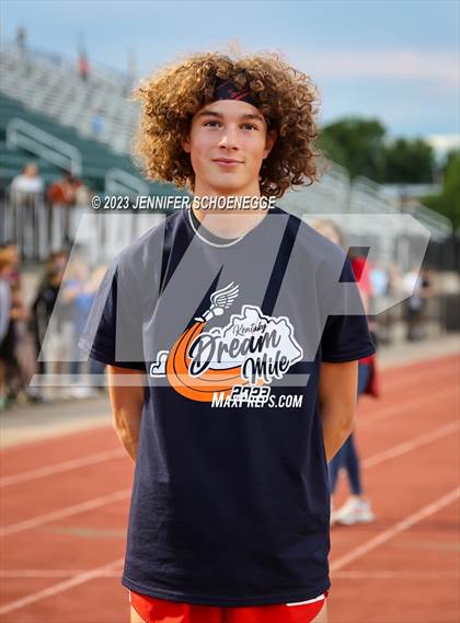 Thumbnail 3 in Kentucky Dream Mile photogallery.