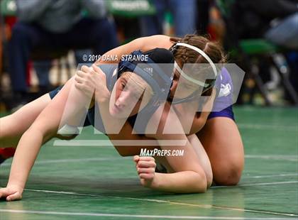 Thumbnail 3 in Knights Invitational photogallery.