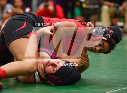 Thumbnail 3 in Knights Invitational photogallery.
