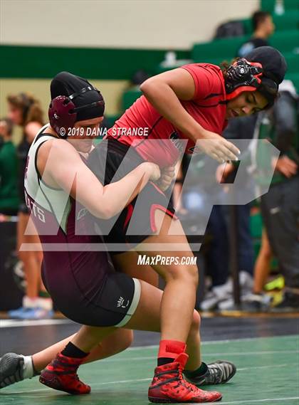 Thumbnail 1 in Knights Invitational photogallery.