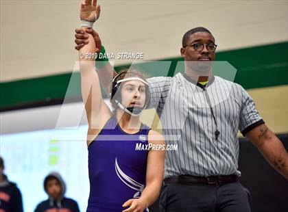 Thumbnail 3 in Knights Invitational photogallery.