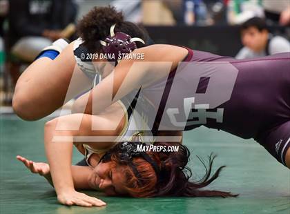 Thumbnail 2 in Knights Invitational photogallery.
