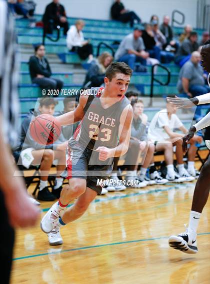 Thumbnail 2 in Grace vs. Kearns (Eagle Holiday Shootout) photogallery.