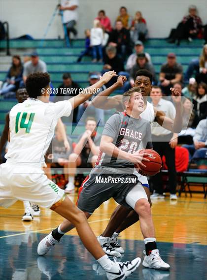 Thumbnail 2 in Grace vs. Kearns (Eagle Holiday Shootout) photogallery.