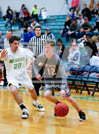 Thumbnail 1 in Grace vs. Kearns (Eagle Holiday Shootout) photogallery.