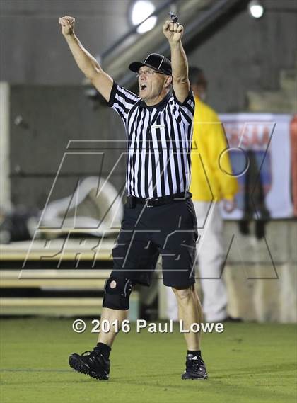 Thumbnail 1 in Marvin Ridge vs Carrboro (NCHSAA 1A, 2A, 3A Final) photogallery.