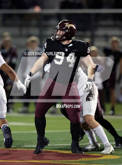 Thumbnail 2 in McNeil @ Dripping Springs (UIL 6A Bi-District Football Playoff) photogallery.
