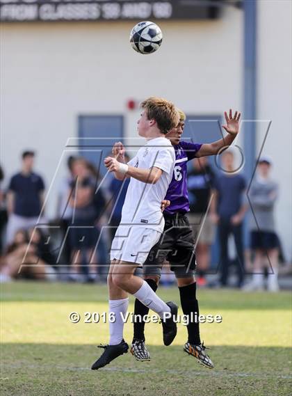 Thumbnail 2 in Shadow Hills vs. Flintridge Prep (CIF SS D6 Semifinal) photogallery.