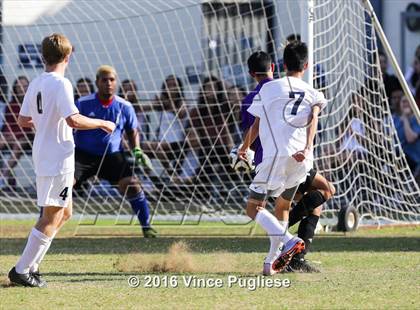 Thumbnail 2 in Shadow Hills vs. Flintridge Prep (CIF SS D6 Semifinal) photogallery.