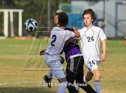 Thumbnail 3 in Shadow Hills vs. Flintridge Prep (CIF SS D6 Semifinal) photogallery.