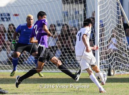 Thumbnail 1 in Shadow Hills vs. Flintridge Prep (CIF SS D6 Semifinal) photogallery.