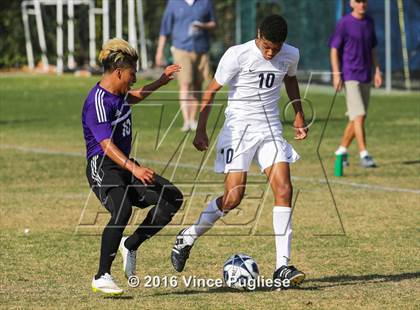 Thumbnail 2 in Shadow Hills vs. Flintridge Prep (CIF SS D6 Semifinal) photogallery.