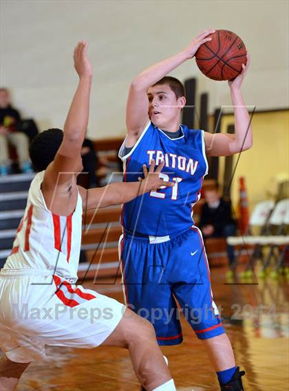 Thumbnail 1 in Triton @ Delsea photogallery.