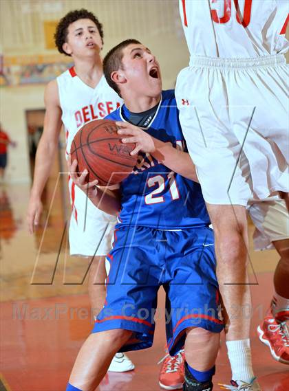 Thumbnail 1 in Triton @ Delsea photogallery.