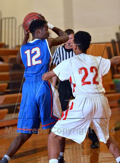 Thumbnail 2 in Triton @ Delsea photogallery.