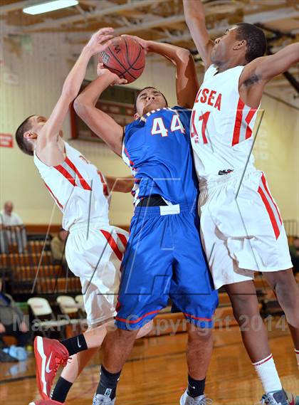 Thumbnail 1 in Triton @ Delsea photogallery.